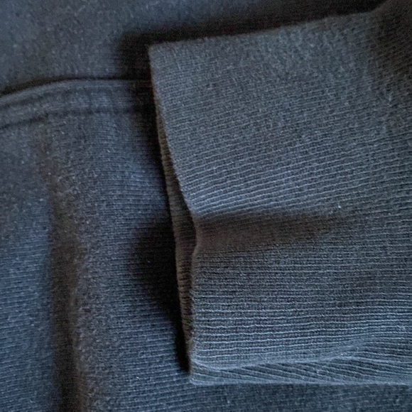 Champion Hoodie. - Picture 5 of 6